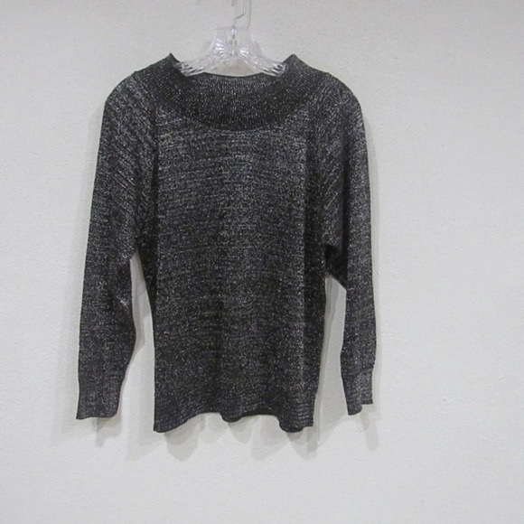 Leslie G Silver Metallic Boat Neck Sweater Size Medium EUC - Picture 1 of 3